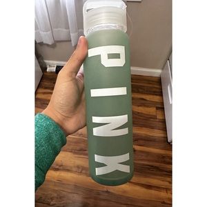 Victoria’s Secret PINK Collegiate Water Bottle